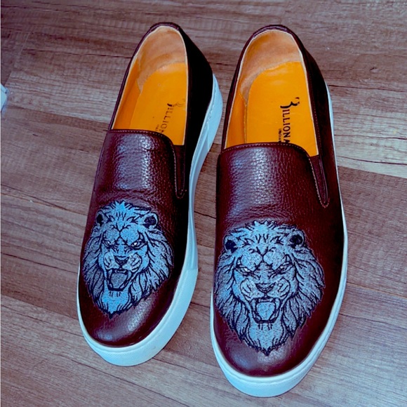 Shoes - Picture 1 of 1